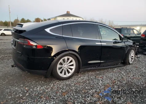 2020 Tesla Model X z USA, uszkodzony, nr VIN 5YJXCDE26LF261307